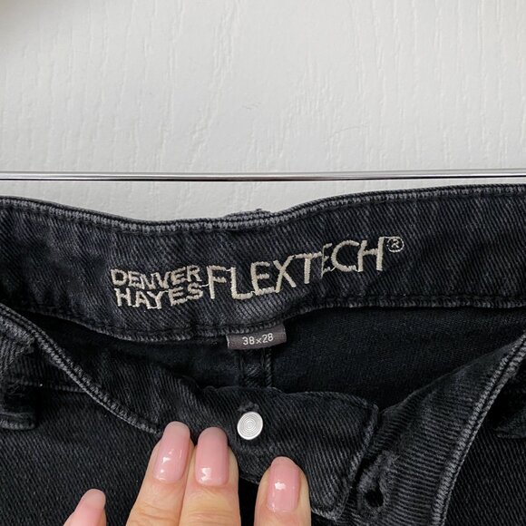 Denver Hayes - Flextech Stretch Straight Leg Jeans - 38x28 - Picture 4 of 6